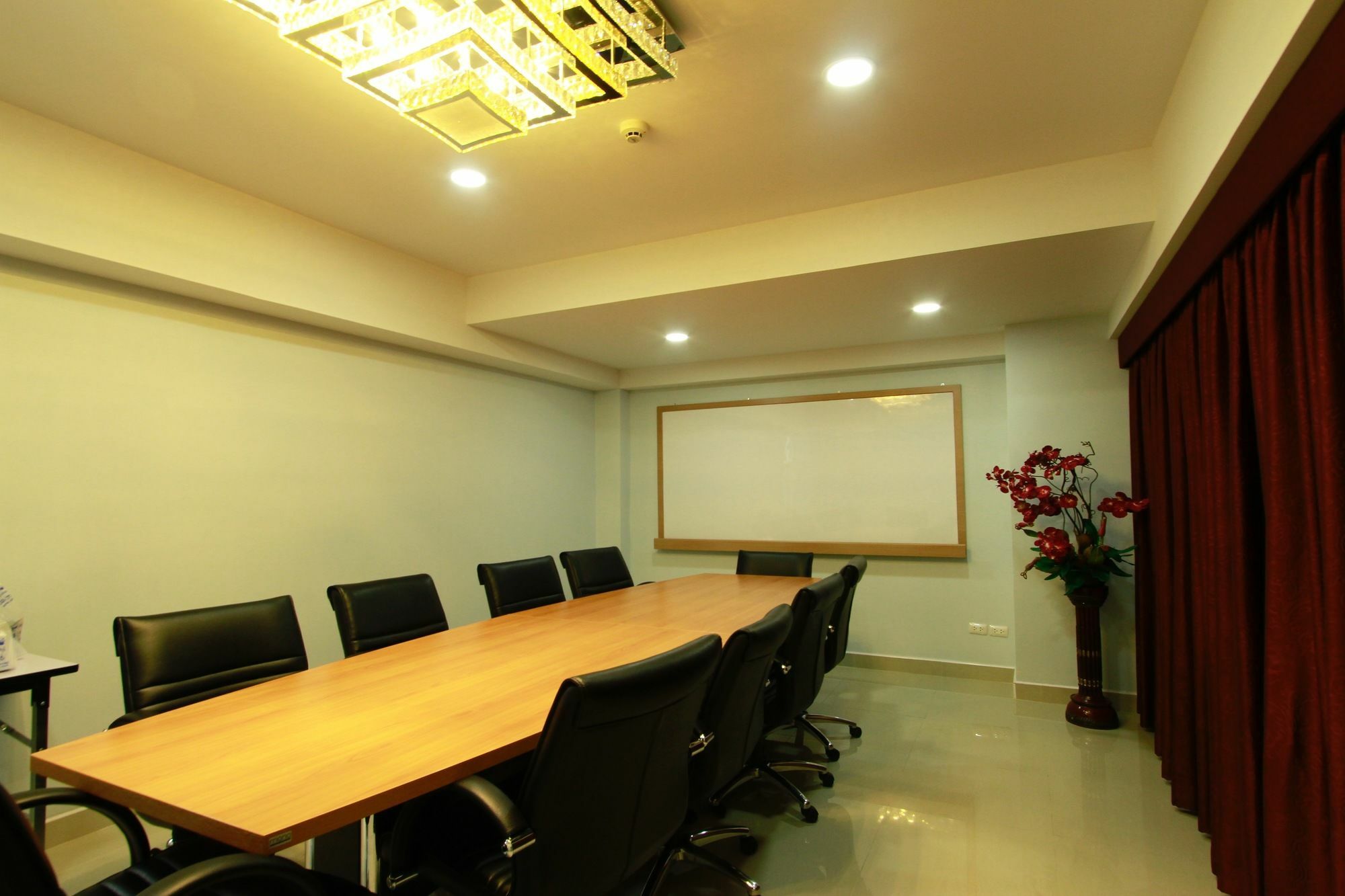 Tubtim Siam Suvarnabhumi Hotel Bang Phli Exterior photo